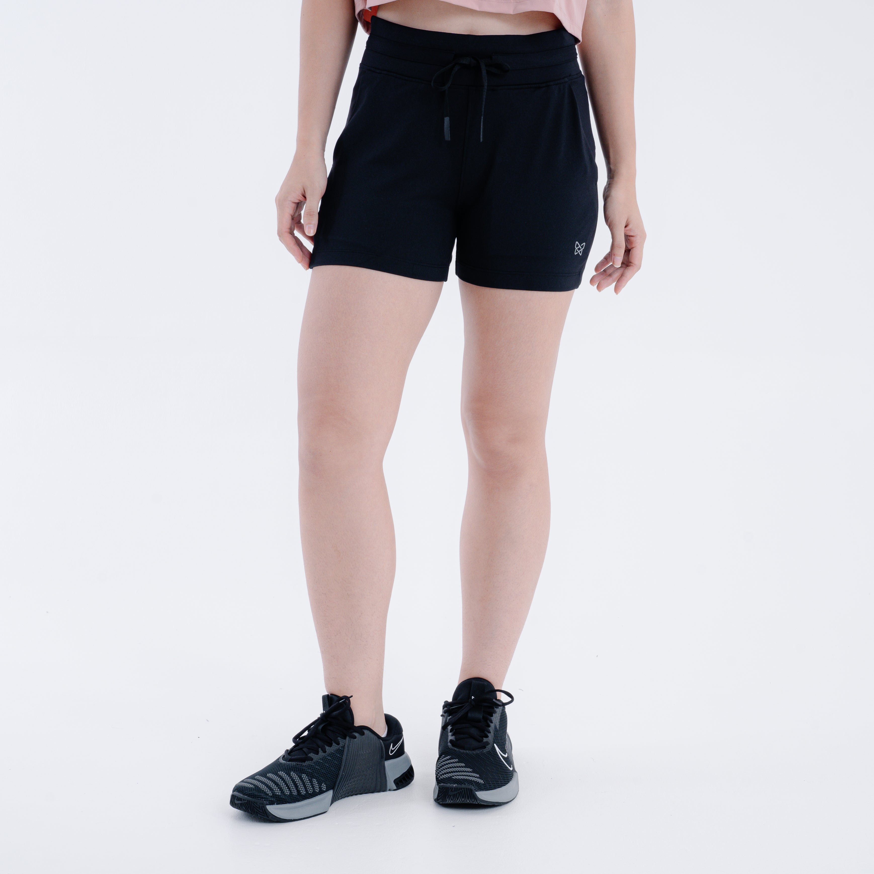 Women Move Shorts