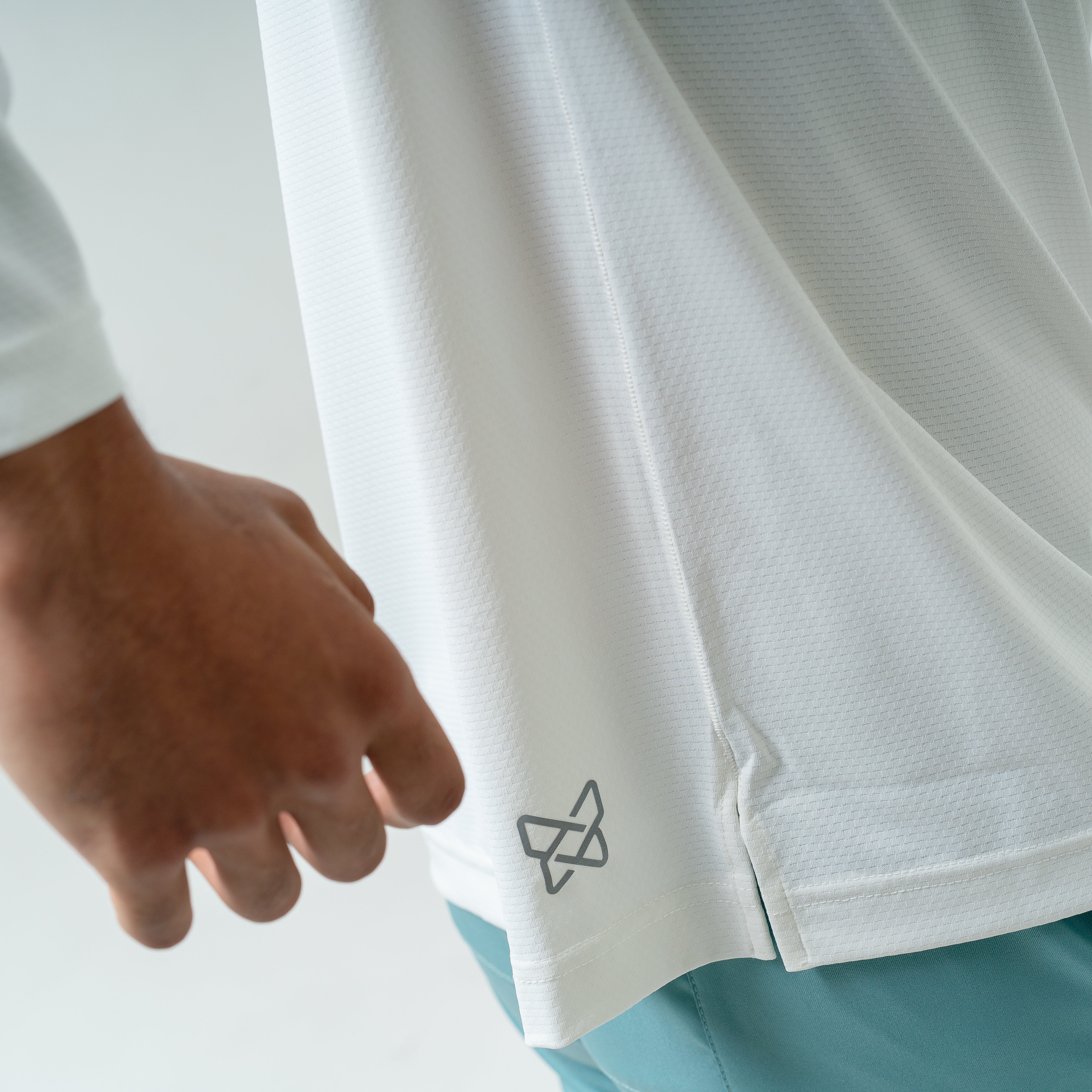 Hybrid Training Longsleeve T-Shirt