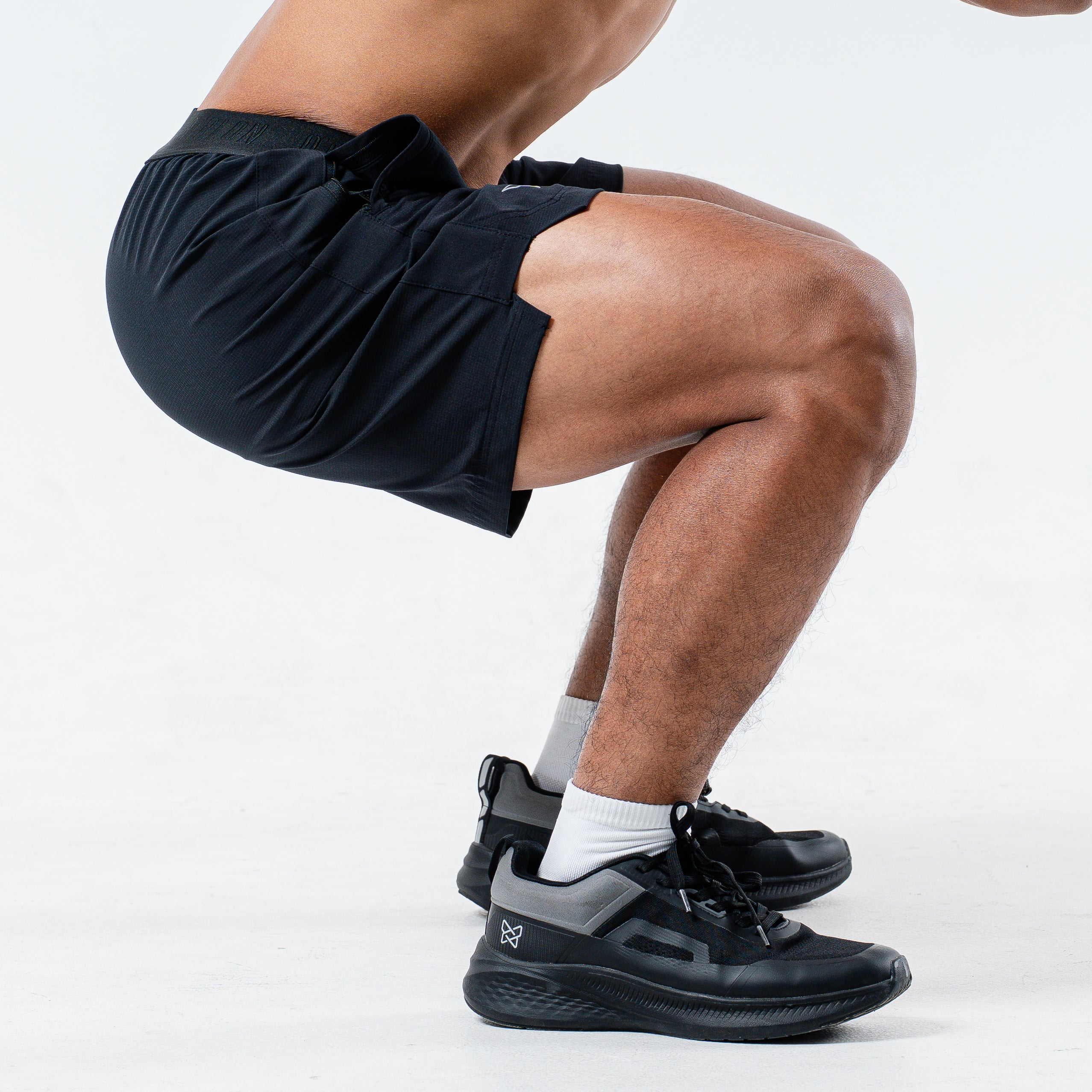 Hybrid Training Short Pants - Celana Pendek Olahraga