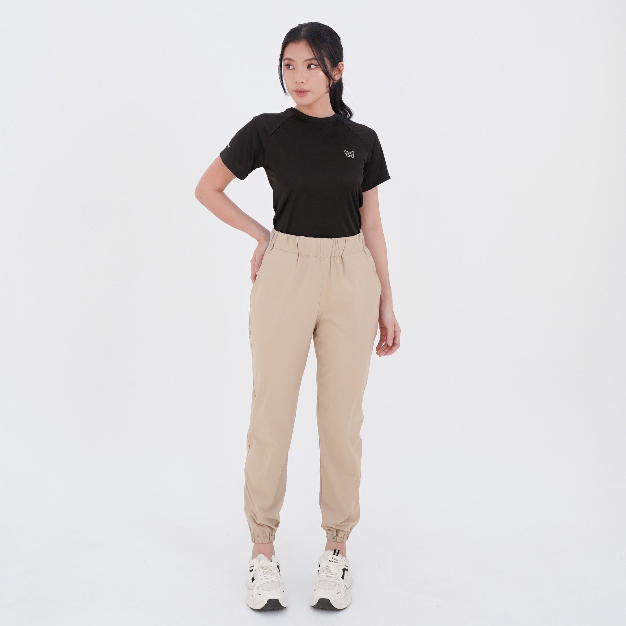 Women Motion Jogger Pants