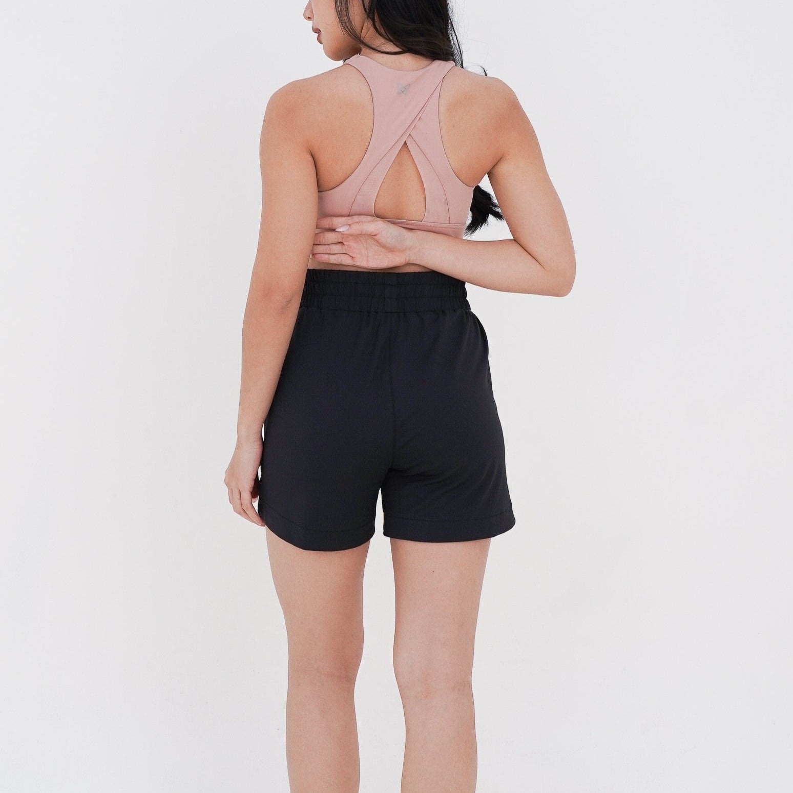 Women Studio Short Pants