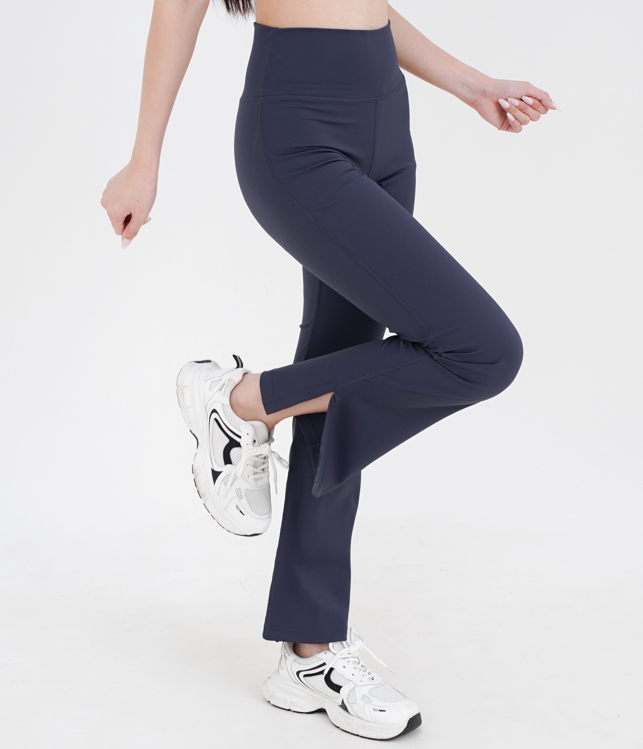 Women Flow Flare Leggings