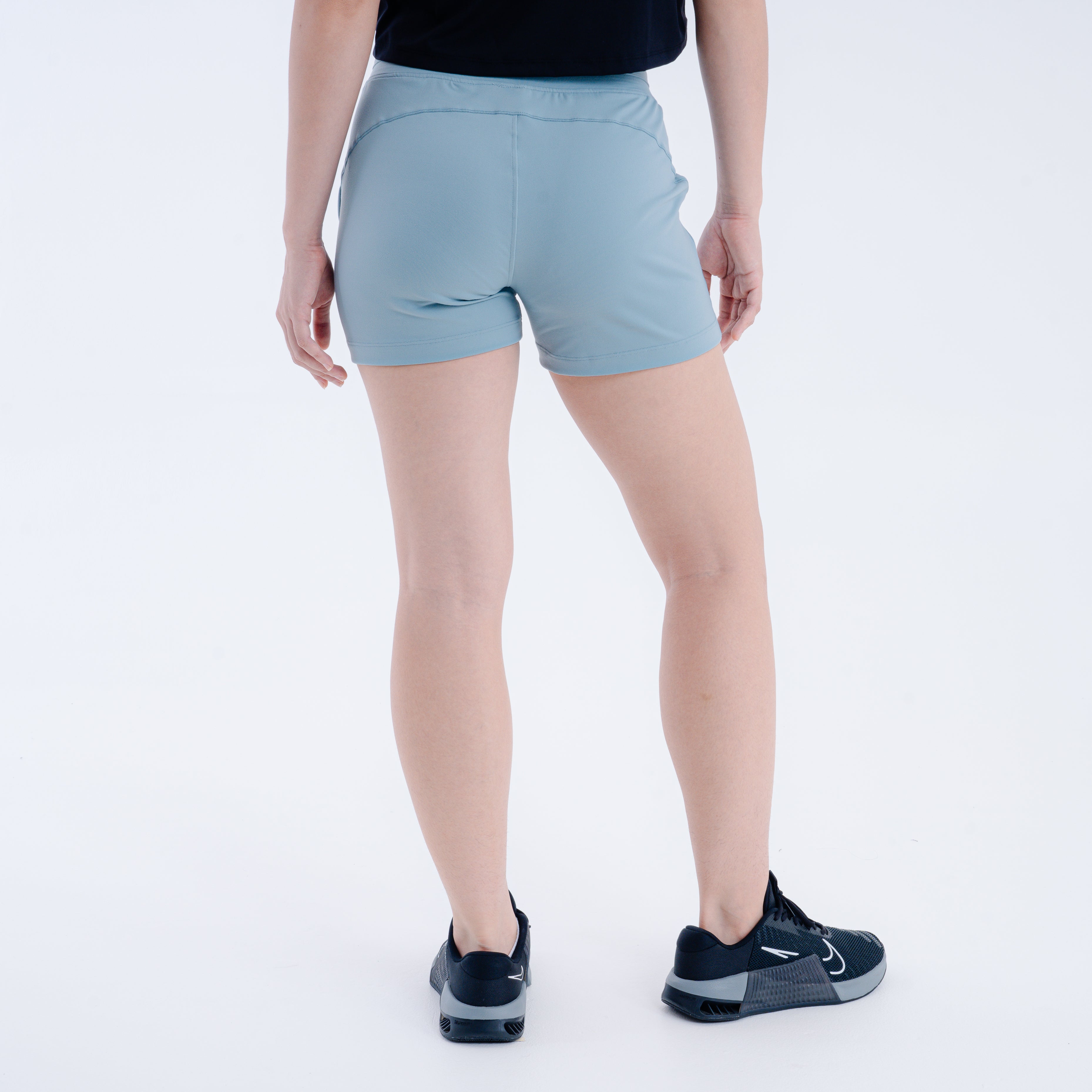 Women Move Shorts