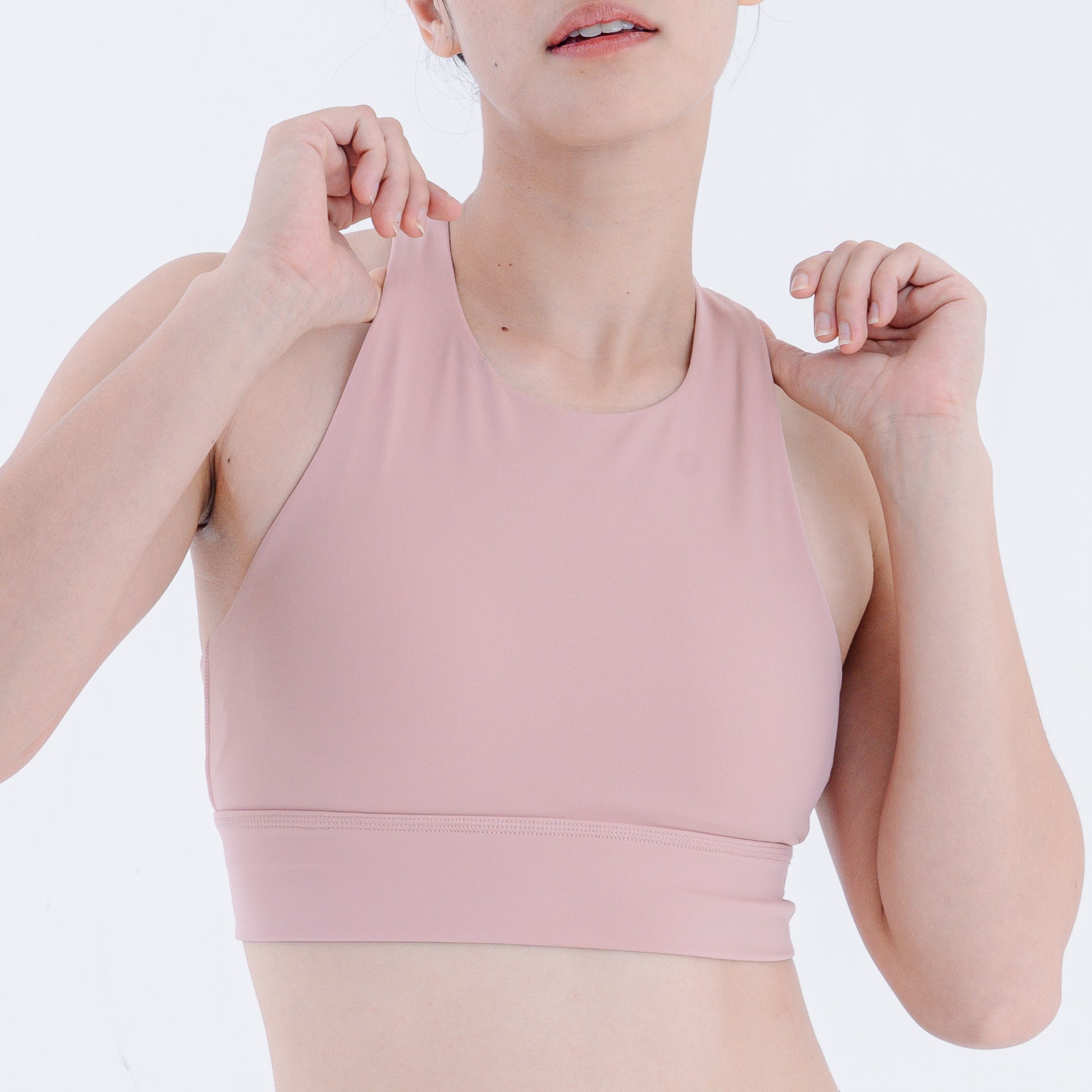 Women Elevate Sports Bra