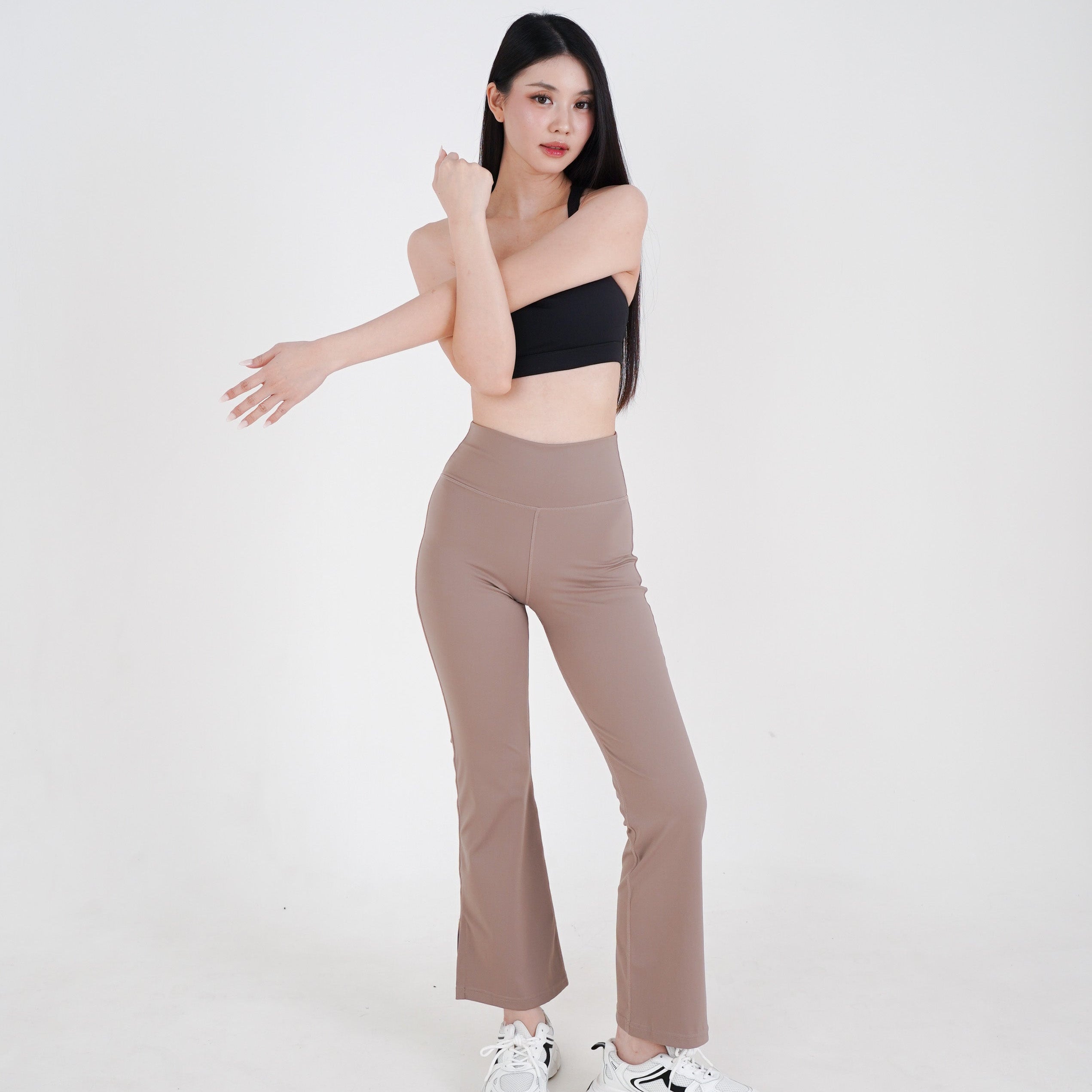 Women Flow Flare Leggings