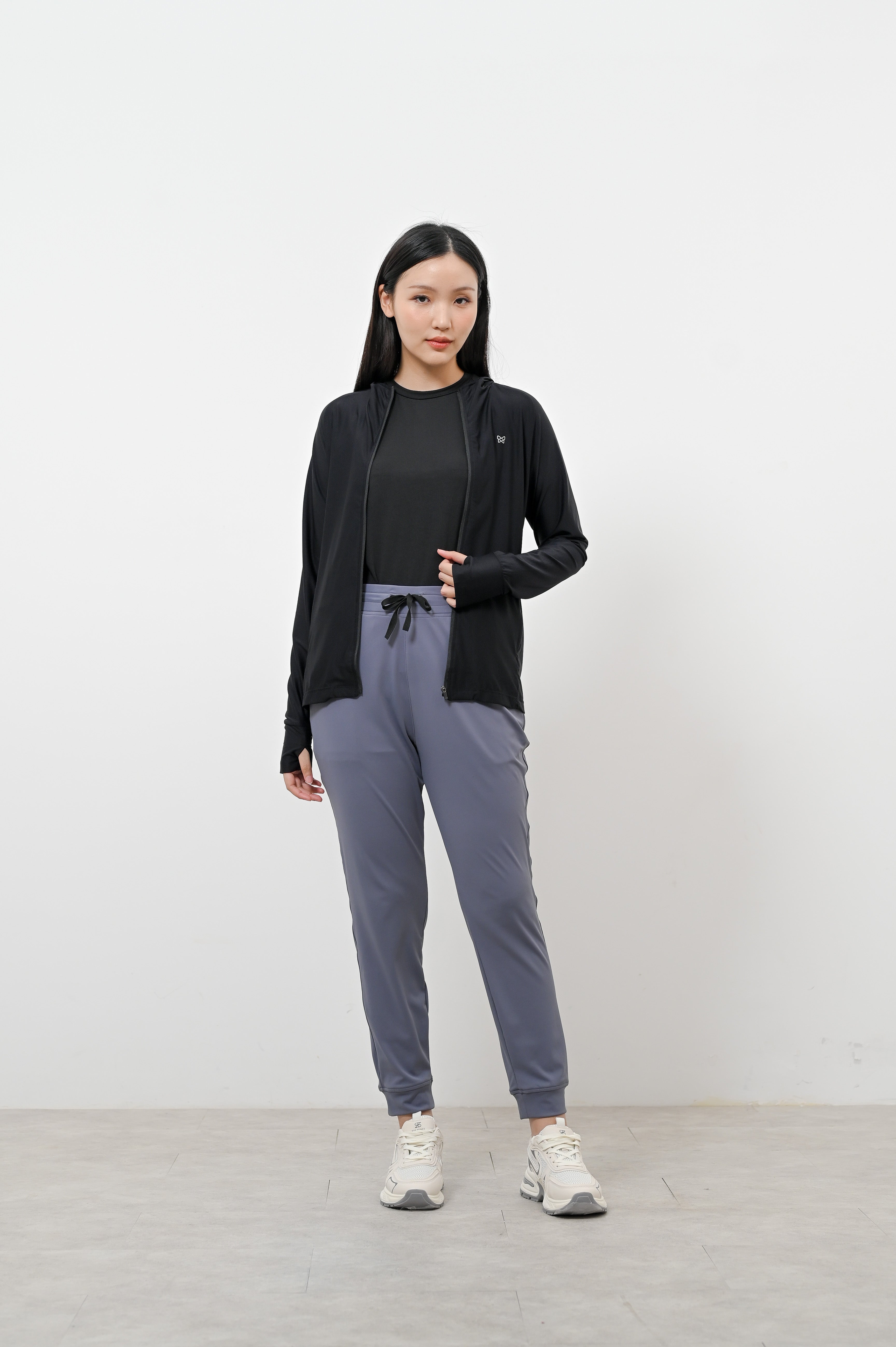 Women Studio Jogger Pants